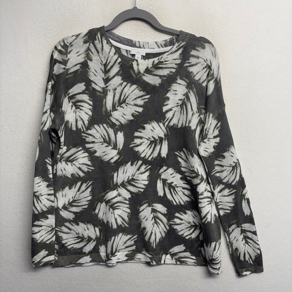 J JIll Linen Blend Long Sleeve Knit Sweater Gray Leaf Print XS - Picture 1 of 7